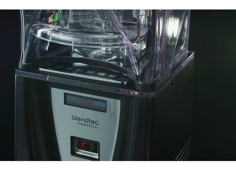 BLENDTEC - C825D46Q-EUB1GB1D - Frullatore Blender CONNOISEUR 825 con 2 caraffe WILDSIDE+ con coperchio piatto morbido (1800W) - (3,8 HP)