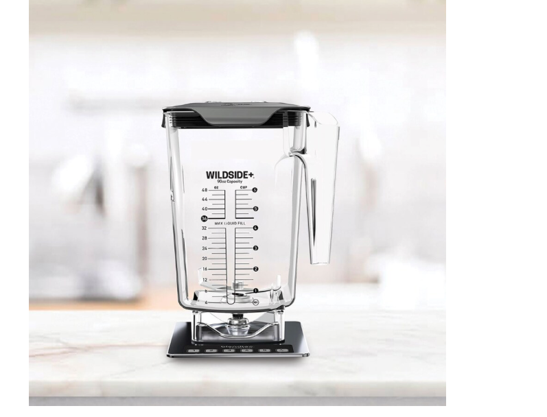 BLENDTEC - C825D46Q-EUB1GB1D - Frullatore Blender CONNOISEUR 825 con 2 caraffe WILDSIDE+ con coperchio piatto morbido (1800W) - (3,8 HP)