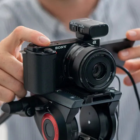 Fotocamera vlogger Sony ZV-E10 + 16-50mm (ZVE10LBDI.EU)